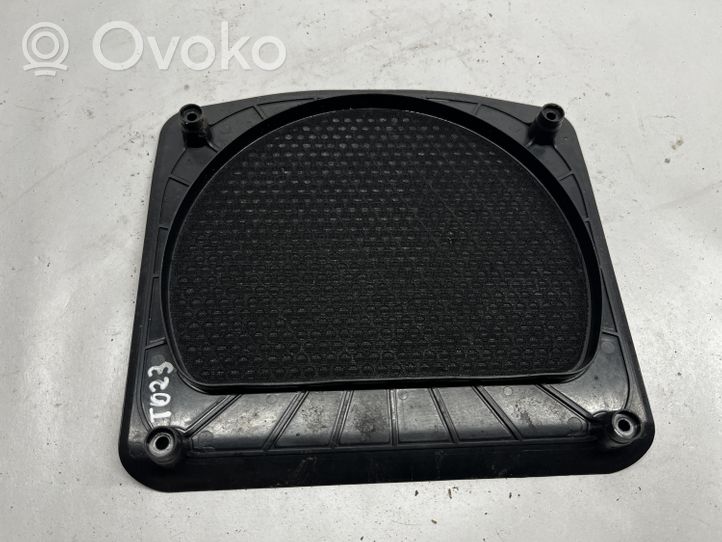 BMW 2 F22 F23 Cache enceinte centrale 9223670