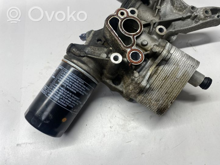 Audi A6 C7 Radiatore dell’olio trasmissione/cambio 06J115561B