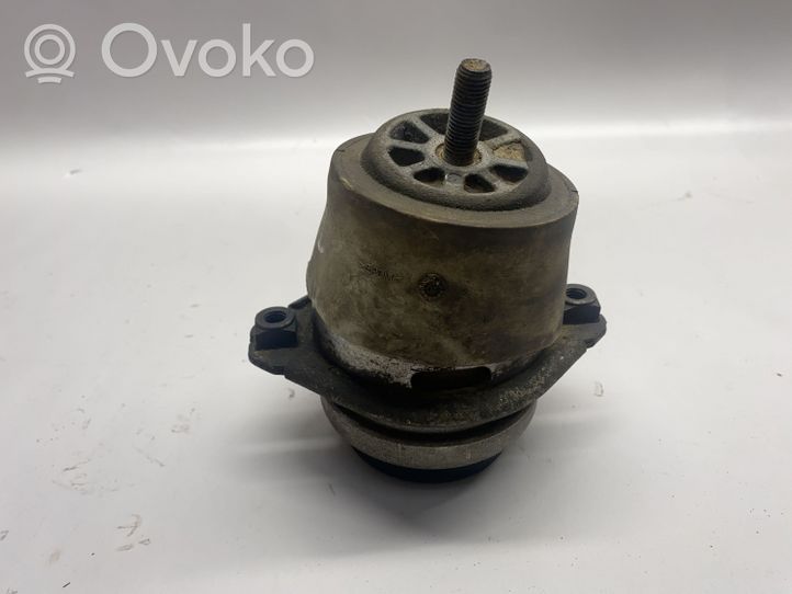 Porsche Cayenne (9PA) Supporto di montaggio del motore 948375050