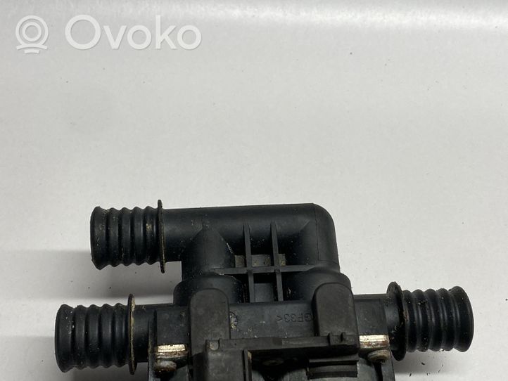 BMW X5 E70 Podgrzewacz płynu chłodzącego 6910544