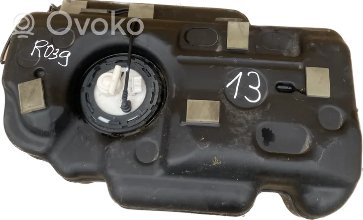 Chrysler Pacifica Fuel tank 52030439A