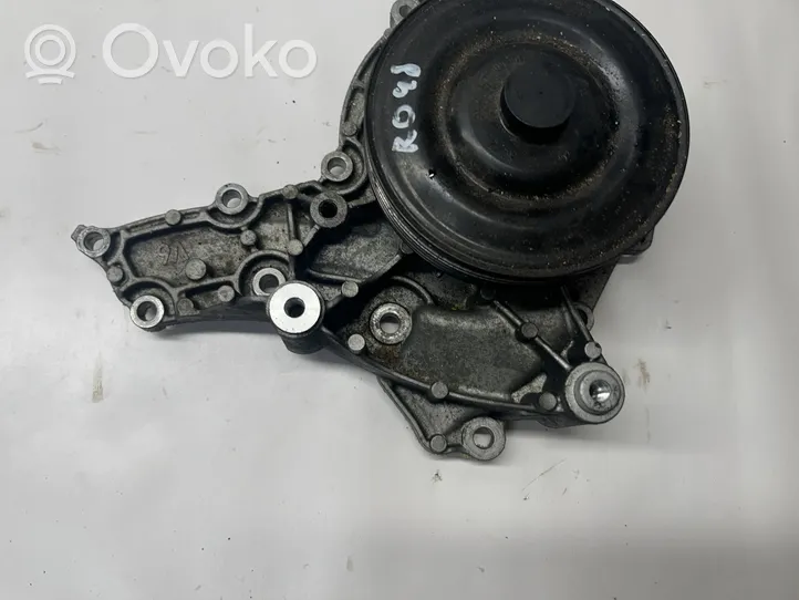 Mercedes-Benz C W204 Water pump A2722020510