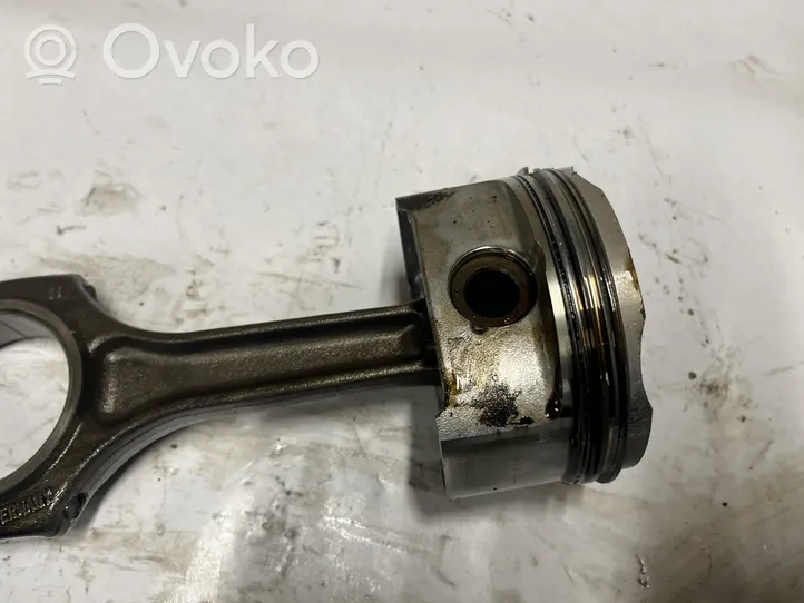 Porsche Cayenne (9PA) Piston 103155123