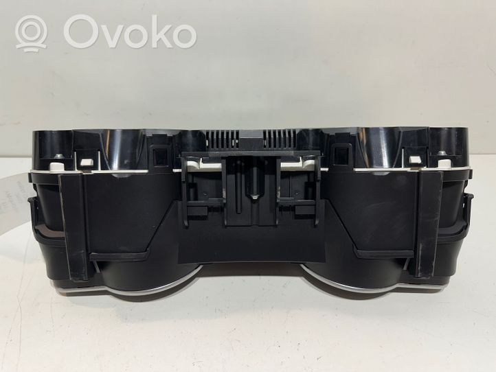 Audi A5 8T 8F Spidometrs (instrumentu panelī) 8T0920981H