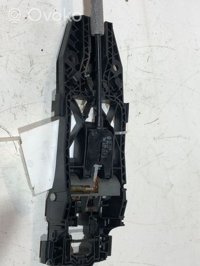 Volkswagen Tiguan Klamka/wspornik zewnętrzny drzwi przednich 5N0839885H