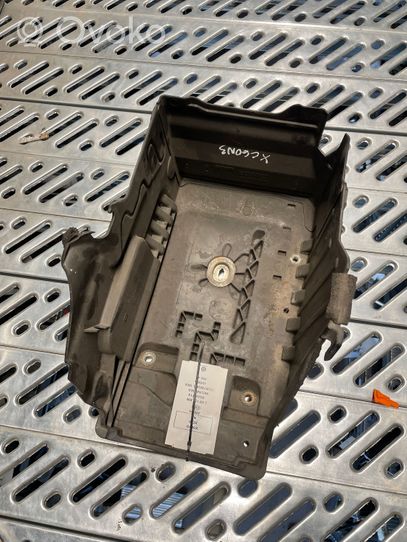 Volvo XC60 Battery box tray 31294078