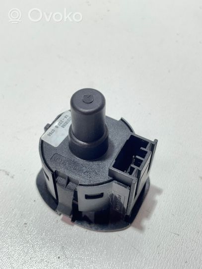 Volvo XC60 Passenger airbag on/off switch 31318268