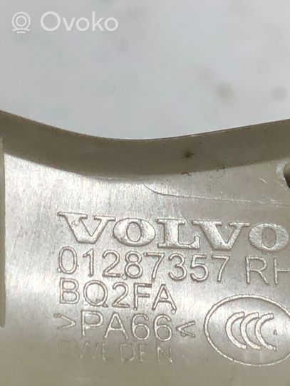 Volvo XC60 (B) pillar trim (top) 01287357