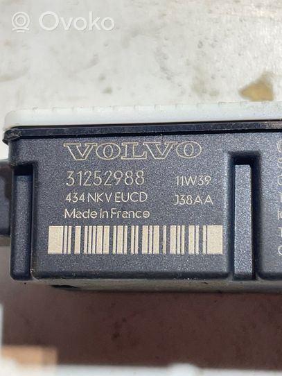 Volvo V70 Boîtier module alarme 31252988