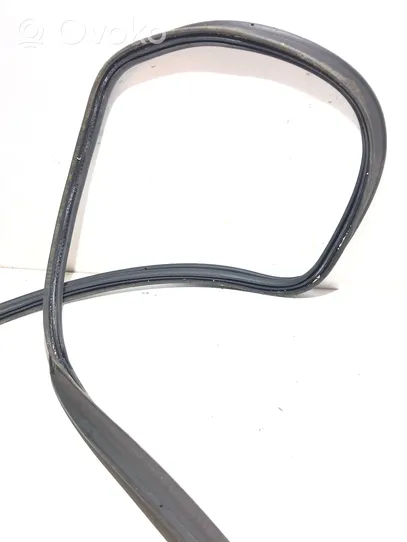 Audi A4 S4 B8 8K Trunk rubber seal (body) 8K5827705C