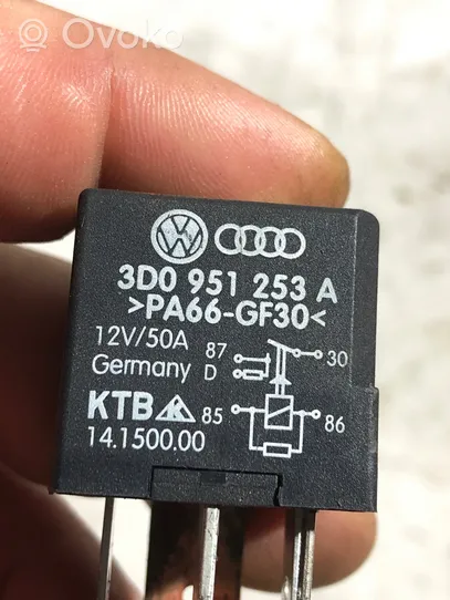 Audi Q7 4L Other relay 3D0951253A