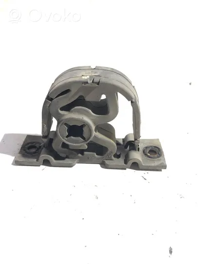 Mercedes-Benz ML W164 Staffa/supporto di montaggio della marmitta A2514920044