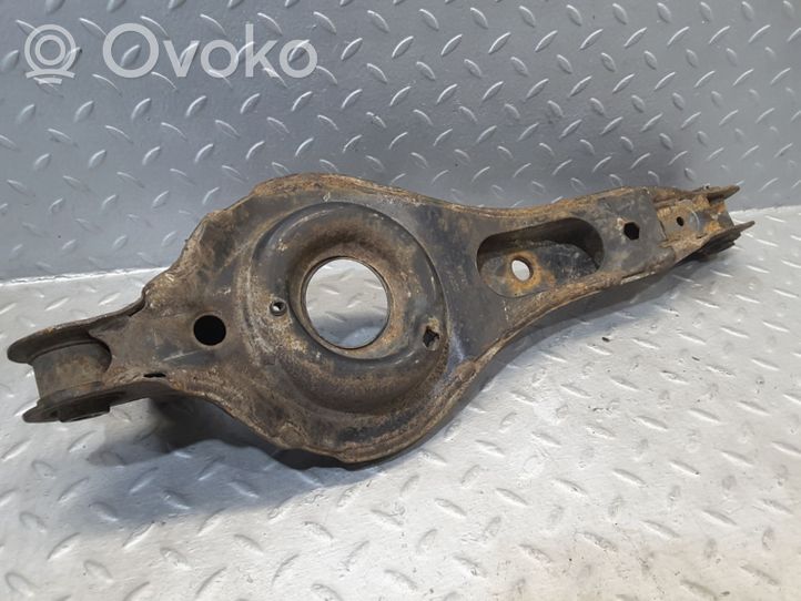 Volvo C30 Triangle bras de suspension supérieur arrière 3M515K652GE