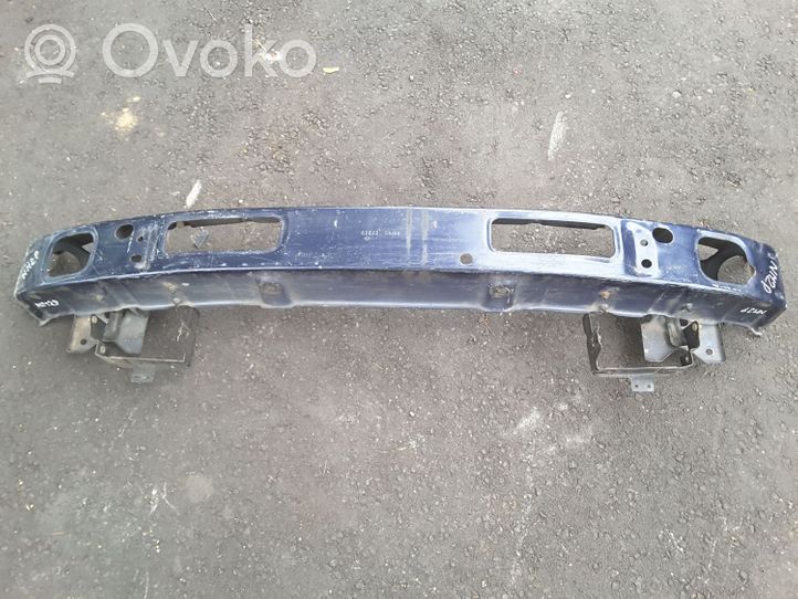 Nissan Maxima Traversa del paraurti anteriore 6203251U00