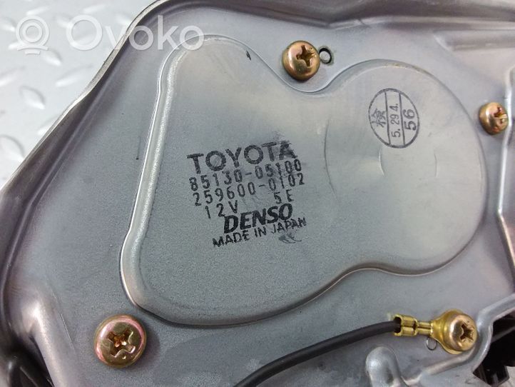 Toyota Avensis T250 Galinio stiklo valytuvo varikliukas 8513005100