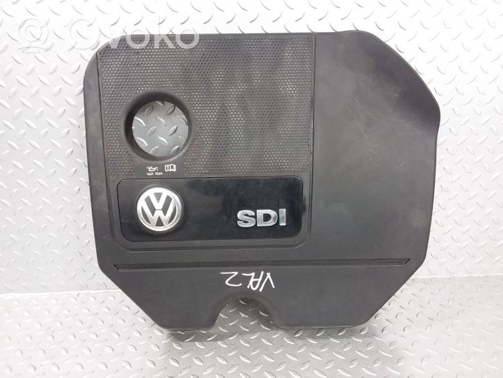 Volkswagen Polo Moottorin koppa 038103925EE