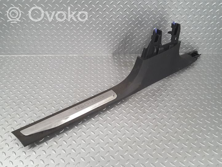 Citroen C5 Aircross Priekšējā sliekšņa dekoratīvā apdare (iekšējā) 9816830177