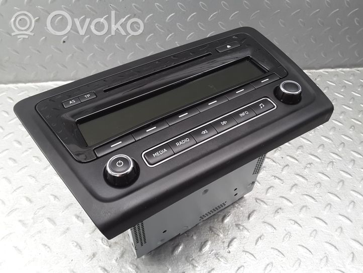 Skoda Rapid (NH) Radio / CD/DVD atskaņotājs / navigācija 5J0035161E