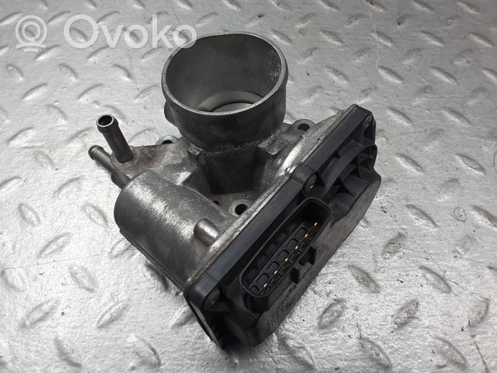 Toyota Yaris Clapet d'étranglement 2203047040