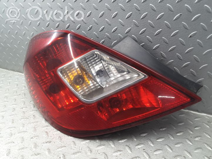 Opel Corsa D Lampa tylna 89318811