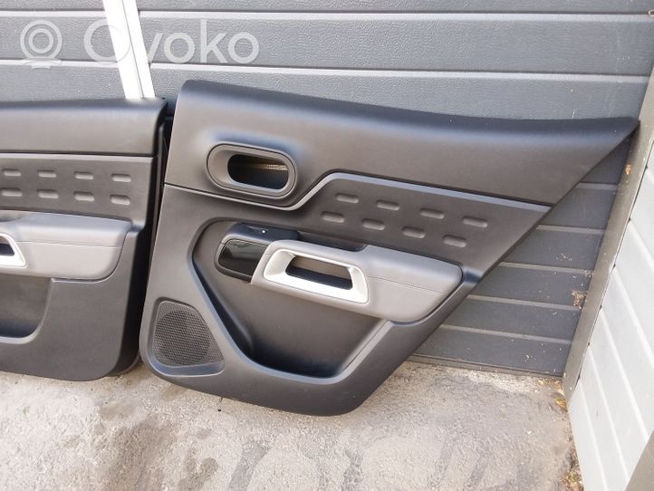 Citroen C5 Aircross Set di rivestimento del pannello della portiera 98200837YC