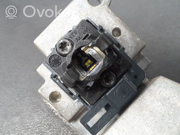 Audi A6 C7 Moduł poziomowanie świateł Xenon 17748612