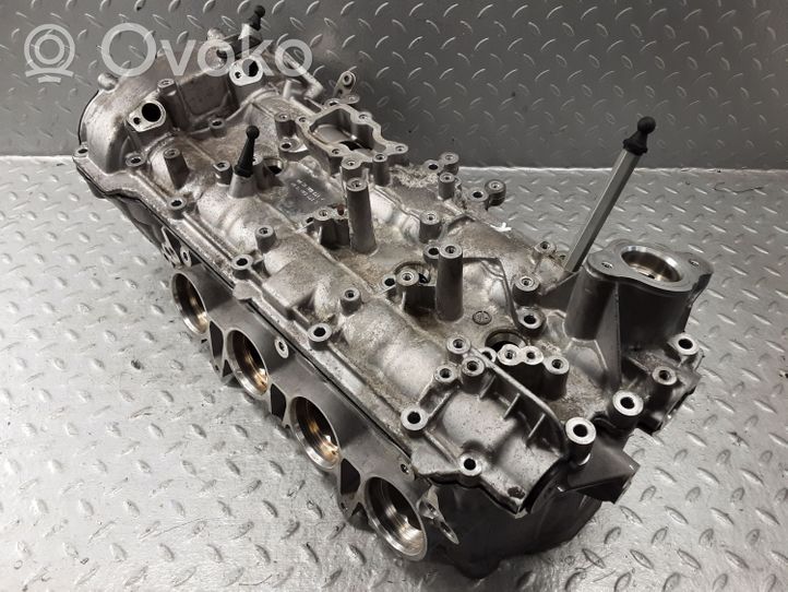 Mercedes-Benz C AMG W205 Engine head 11770102803