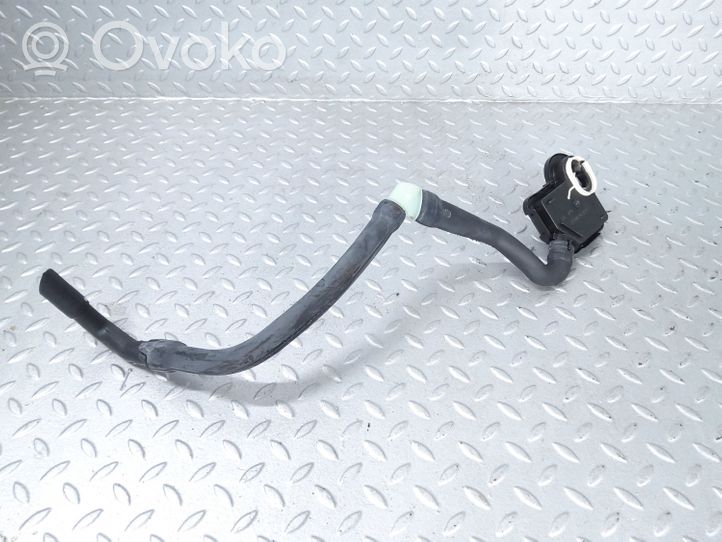 Citroen C4 III e-C4 Huohotin/huohotinputki/letku 9675617280