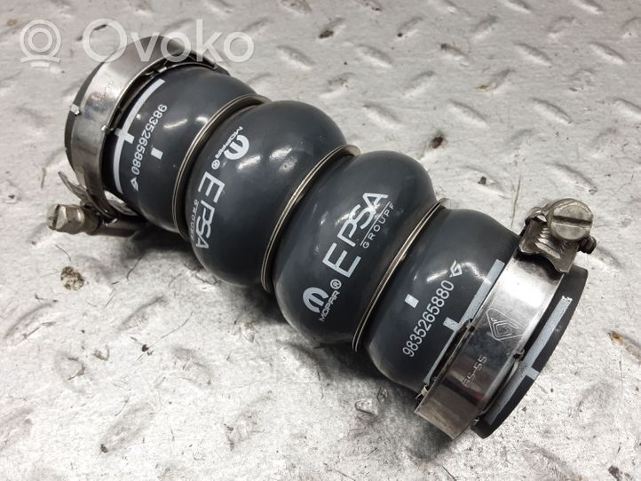 Citroen C4 III e-C4 Tubo di aspirazione dell’aria turbo 9835265880