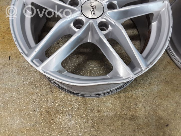 Hyundai i30 R16 alloy rim 689236