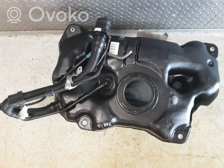 Toyota Yaris XP210 Réservoir de carburant 77001K0060