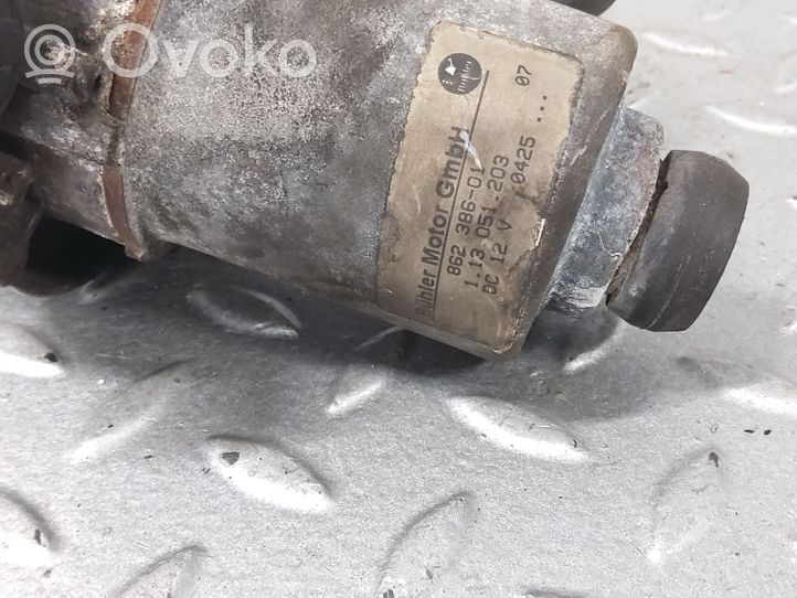 Volkswagen Touareg I Vacuum pump 86238601