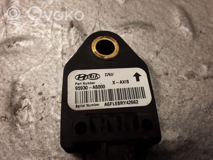 KIA Ceed Czujnik uderzenia Airbag 95930A6000