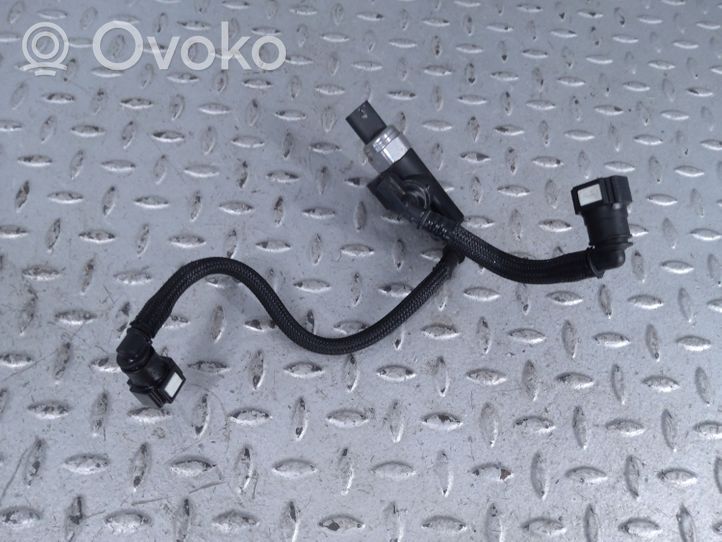 Citroen C4 III e-C4 Fuel line pipe 9821714380