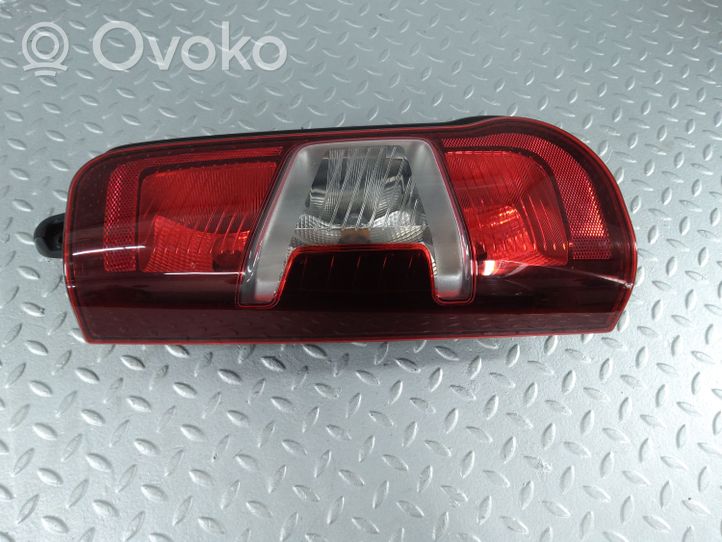 Toyota ProAce City Luci posteriori 9819235880