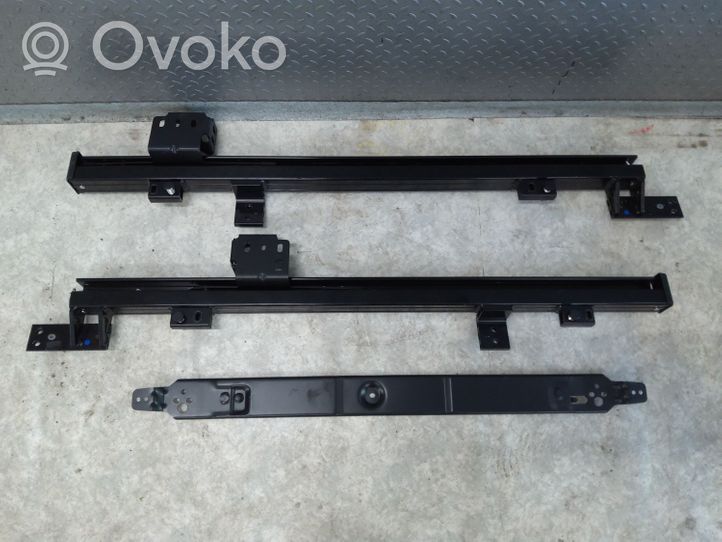 Toyota ProAce City Tavaratilan verkon kiinnitys SU001B2646