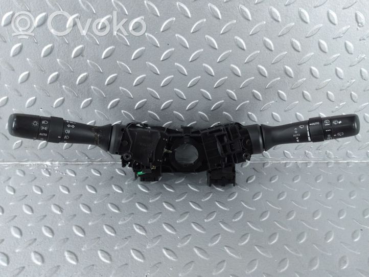 Subaru Outback (BS) Leva/interruttore dell’indicatore di direzione e tergicristallo 17F483