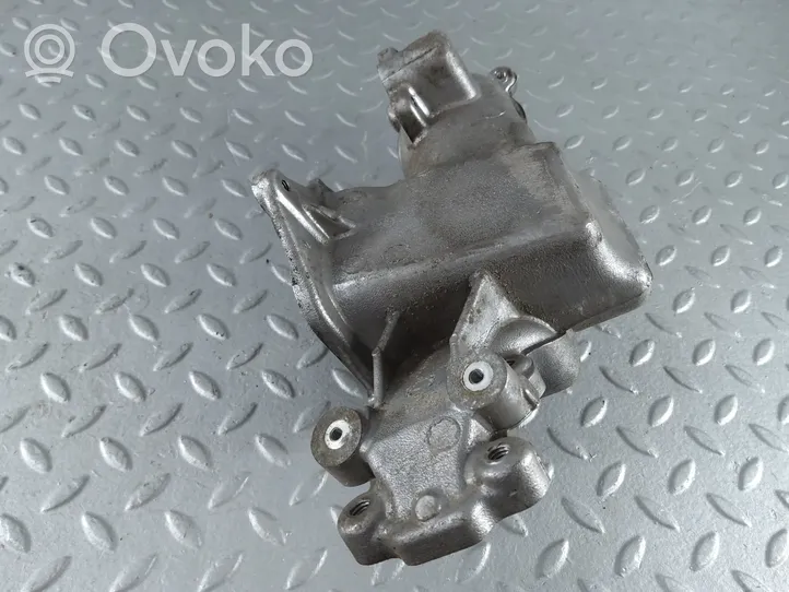 Subaru Outback (BS) Tubo flessibile del liquido di raffreddamento del motore 14013AA390