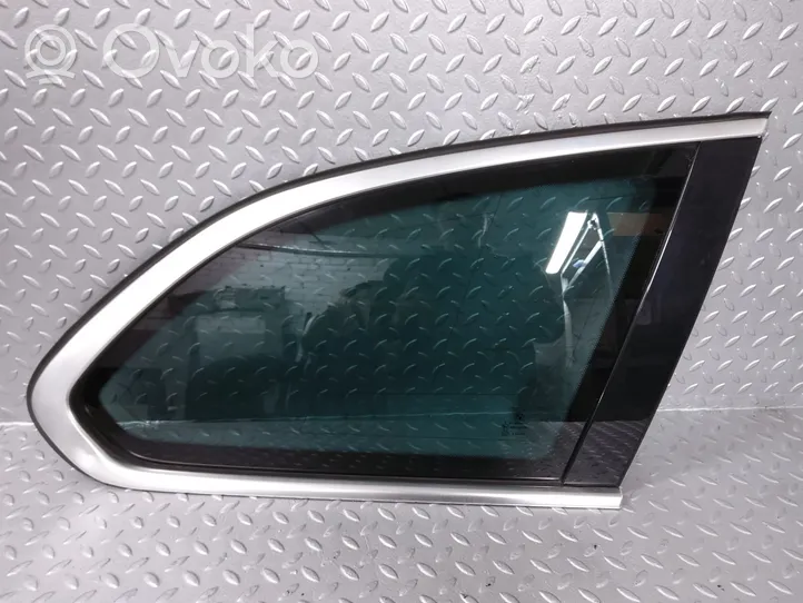BMW 5 F10 F11 Rear side window/glass 51377046272