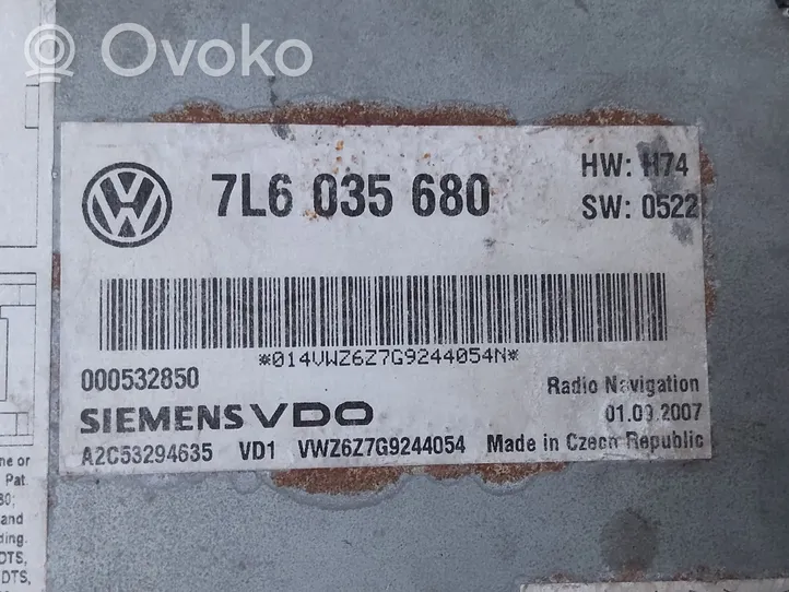 Volkswagen Touareg I Radio/CD/DVD/GPS head unit 7L6035191D