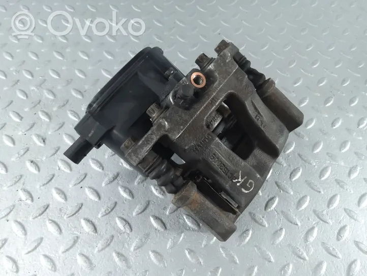 KIA Optima Pinza del freno posteriore 582103Z100