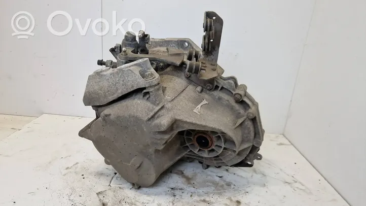 Saab 9-3 Ver2 Manualna 6-biegowa skrzynia biegów 55355452