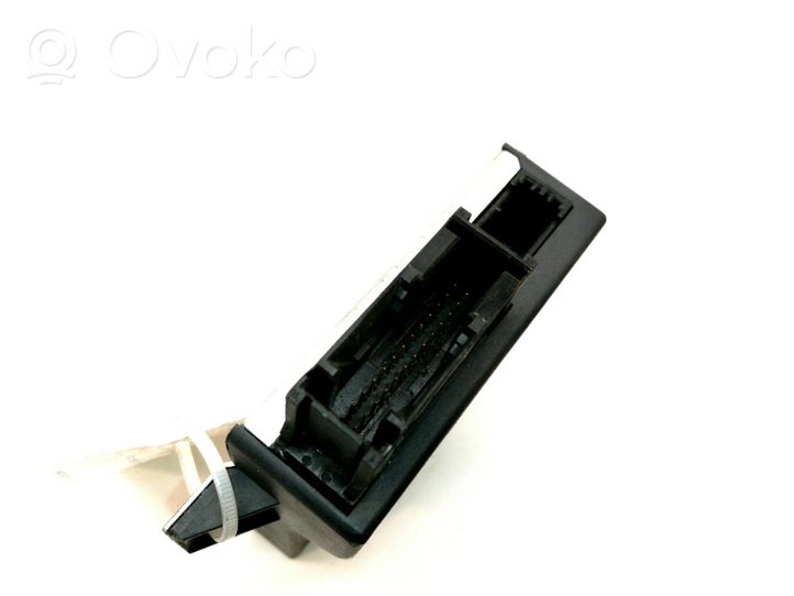 Audi A8 S8 D3 4E Gateway control module 4E0907468E