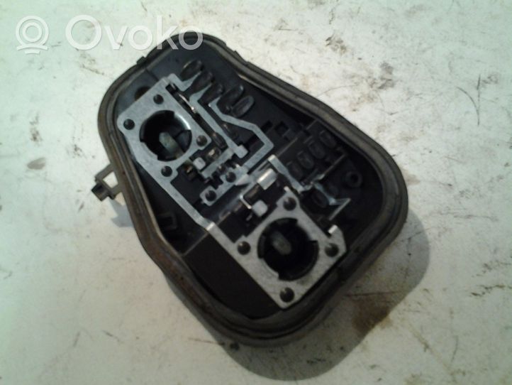 Audi A6 S6 C6 4F Parte del faro posteriore 89036915