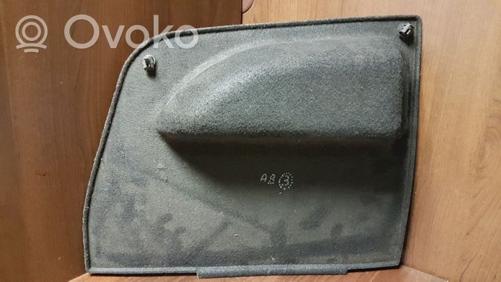 Audi A8 S8 D3 4E Rivestimento pannello laterale del bagagliaio/baule 4E0863476B