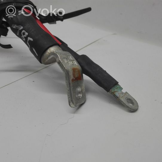 Audi Q7 4M Câble de batterie positif 4M0971225AT