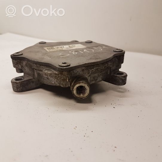 Audi A8 S8 D4 4H Unterdruckpumpe Vakuumpumpe 07L145100F