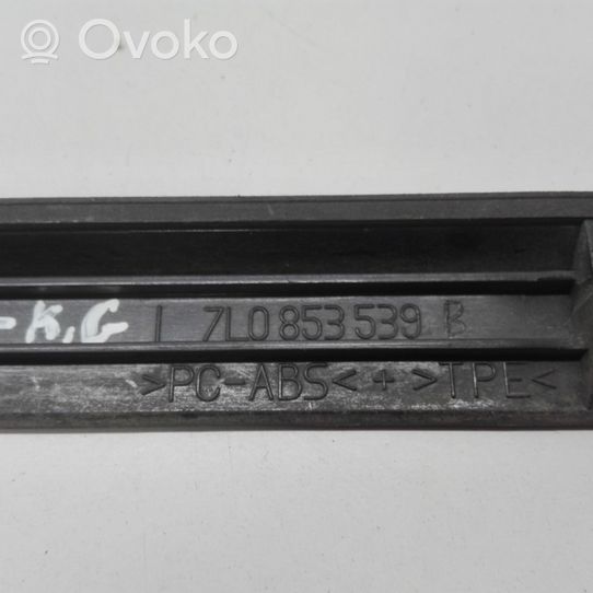 Volkswagen Touareg I Other sill/pillar trim element 7L0853539B