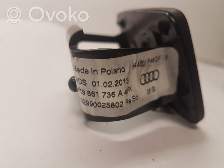 Audi RS4 Podpora mocowania półki bagażnika 8K9861736A