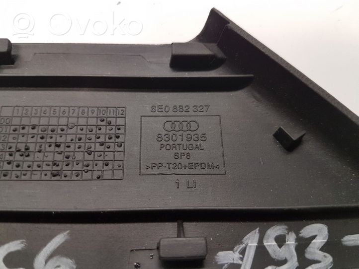 Audi A6 S6 C6 4F Sedynės apdaila 8E0882327